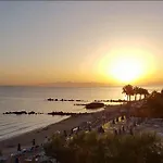 Roula Kotsonis Superior Hotel apartamentowy