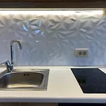 Roula Kotsonis Superior Aparthotel