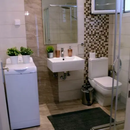 Roula Kotsonis Superior أرغاسي