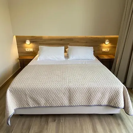 Roula Kotsonis Superior Apartmanhotel Argászi