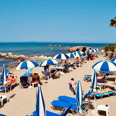 Roula Kotsonis Superior 3*