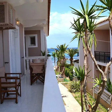 Roula Kotsonis Superior 3*