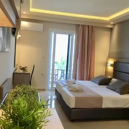 Roula Kotsonis Superior Appart hôtel 3*